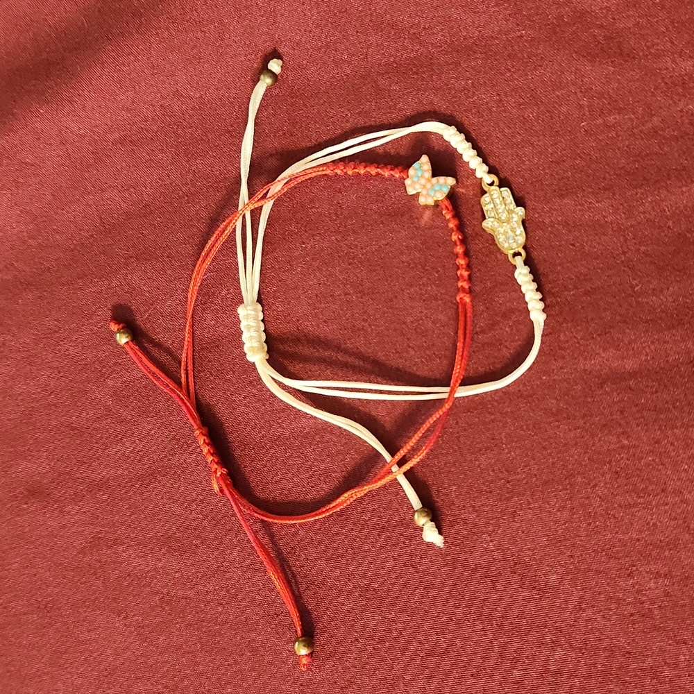 Pair of Adjustable Bracelettes
